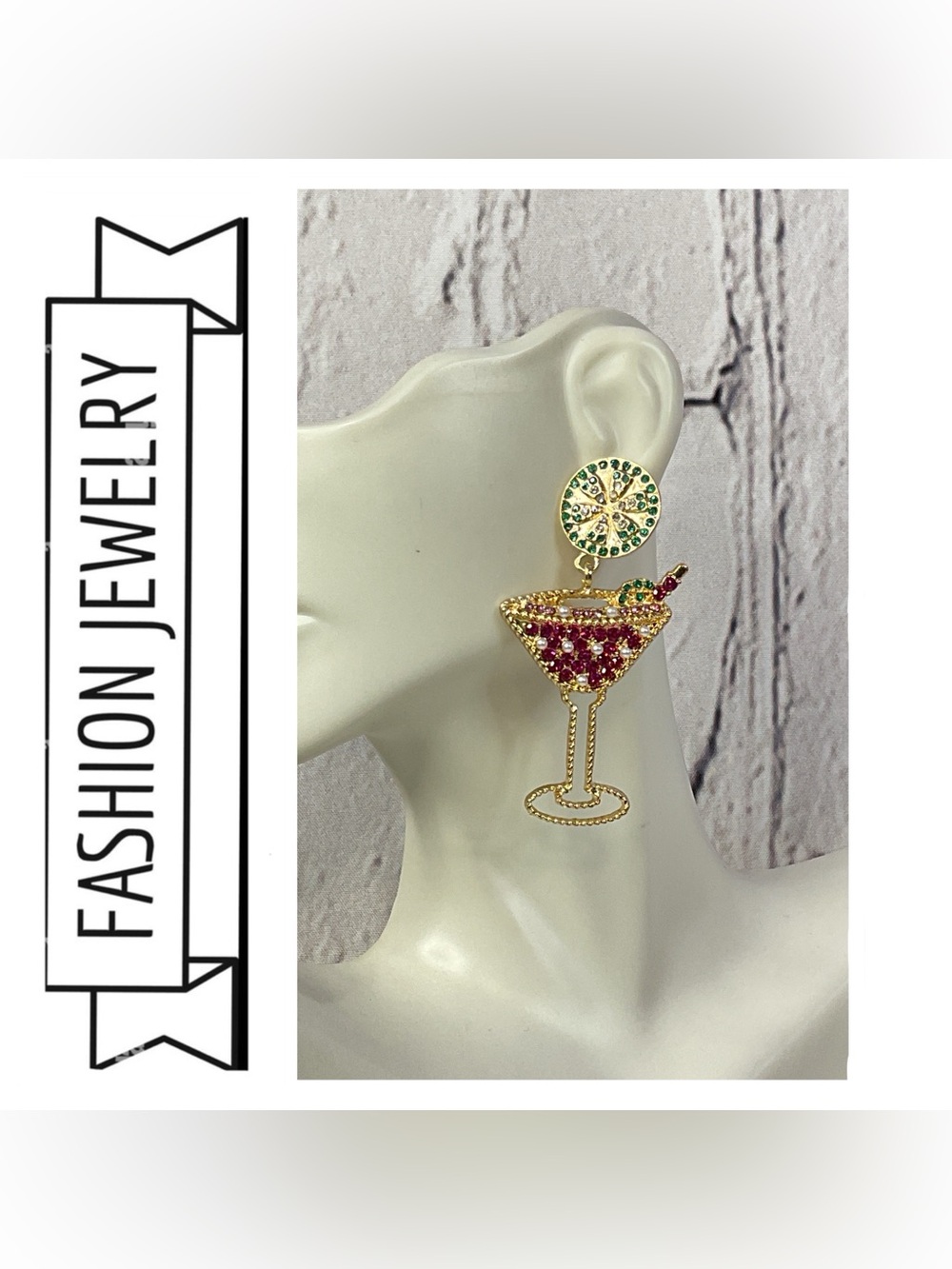 🌟🌟 Cocktail Glass Crystal Drop Earrings